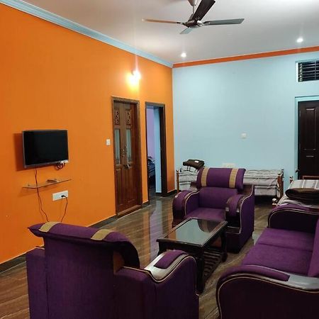 Fully Furnished 3Bhk Call-8O882-37972 Villa Mysore Exteriör bild